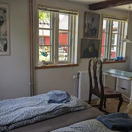 Bed & Breakfast Under Valnodden
