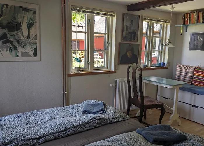 Bed & Breakfast Under Valnodden